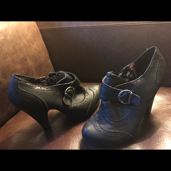 Ankle boots - Picture 3 of 4